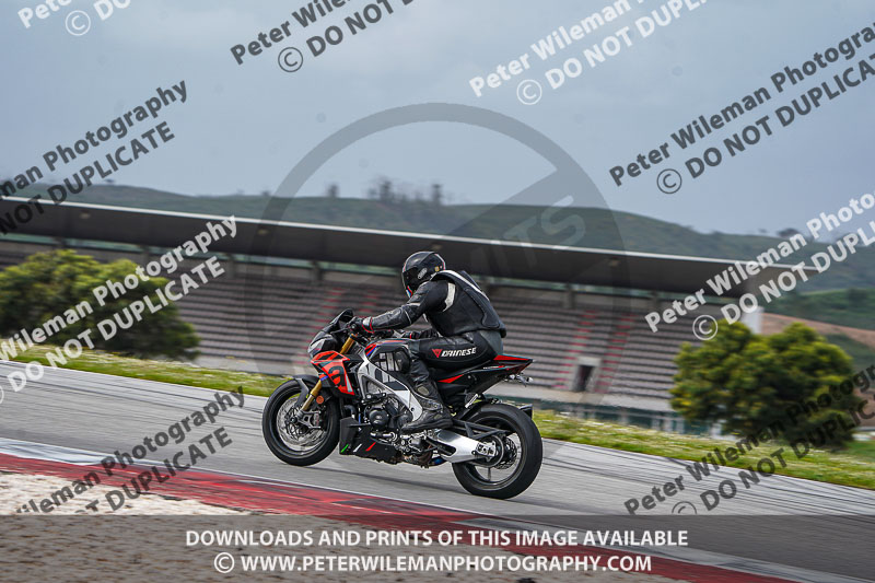 motorbikes;no limits;peter wileman photography;portimao;portugal;trackday digital images